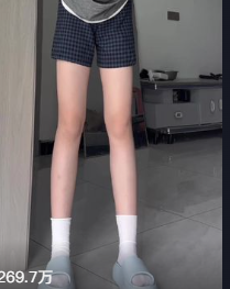 图片[1]-爱吃香菜-御萝部落