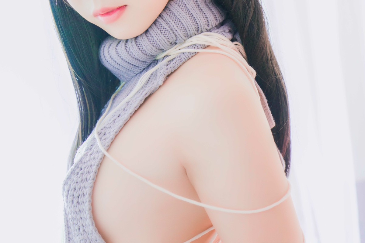 图片[35]-[Cosplay]面饼仙儿 – 露背毛衣 – COSPLAY-御萝部落