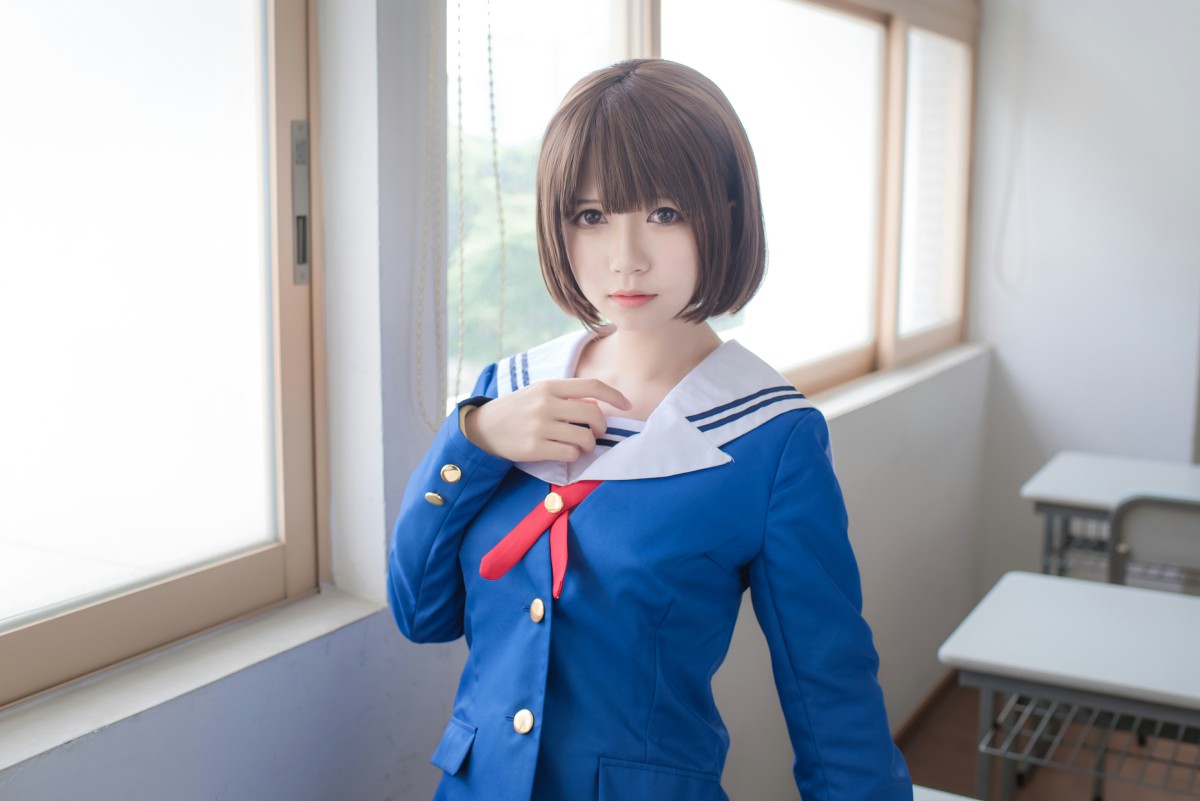 白金Saki写真 – 校服 – COSPLAY-御萝部落